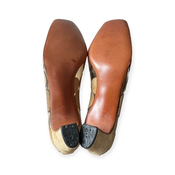 Vintage 60s Herbert Levine Mod Vinyl, Suede Pumps, Size 7B.Beige - Picture 8 of 14